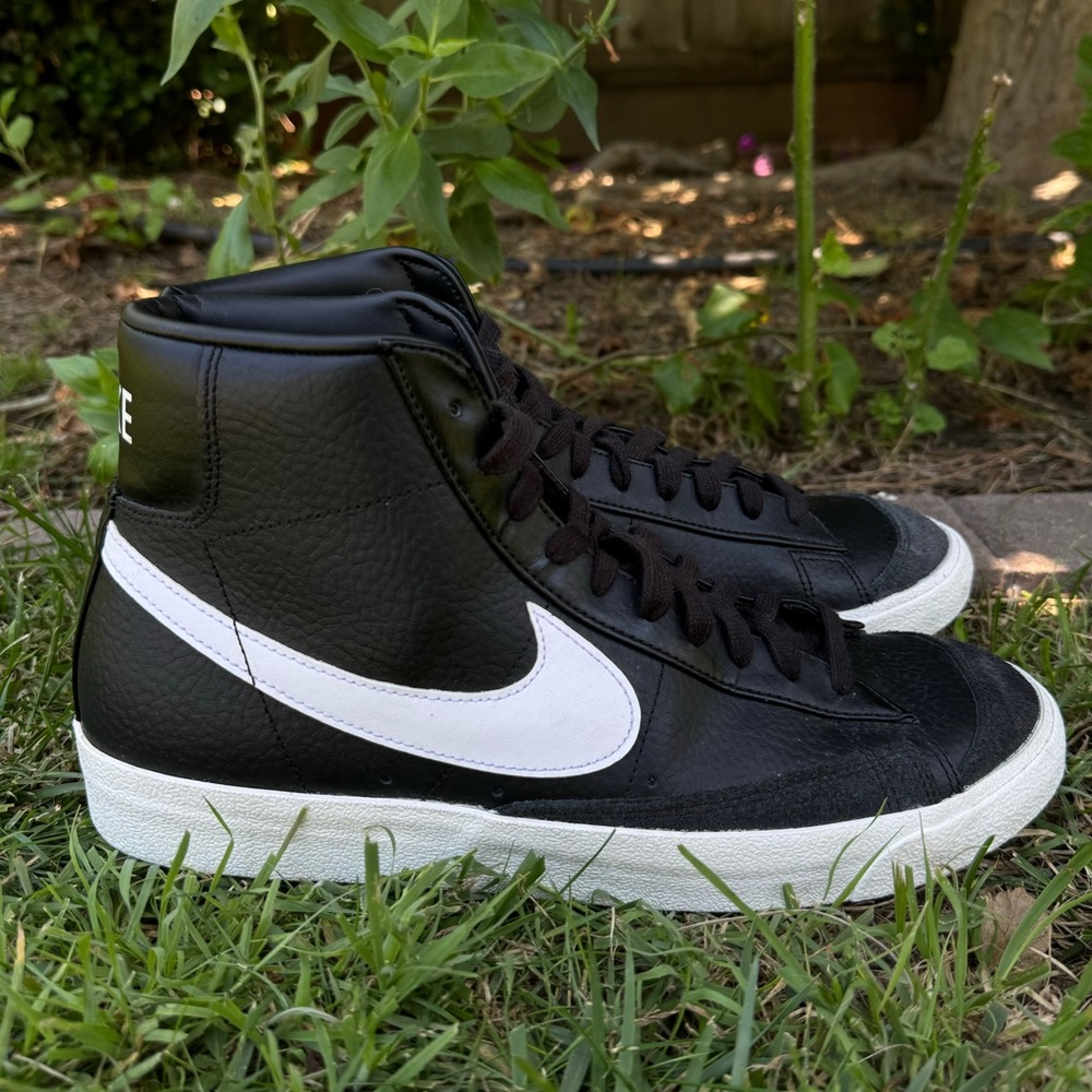 Men’s Nike Leather Blazer Sneakers